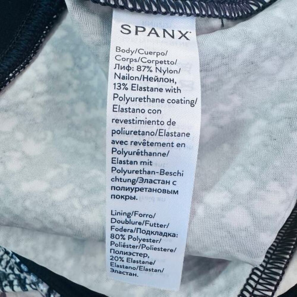 SPANX Faux Leather Snake Shine Leggings Size M High Waisted Workout & Casual - Picture 5 of 10